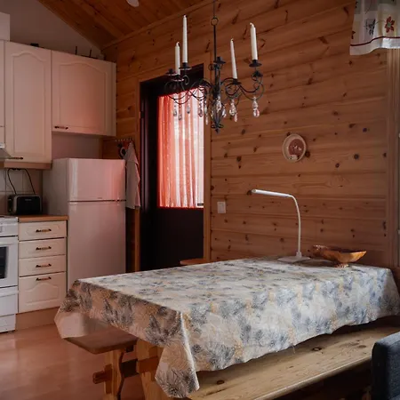 Daire Polar Hideaway By Aavalevi *