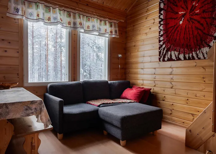 Polar Hideaway By Aavalevi Daire *