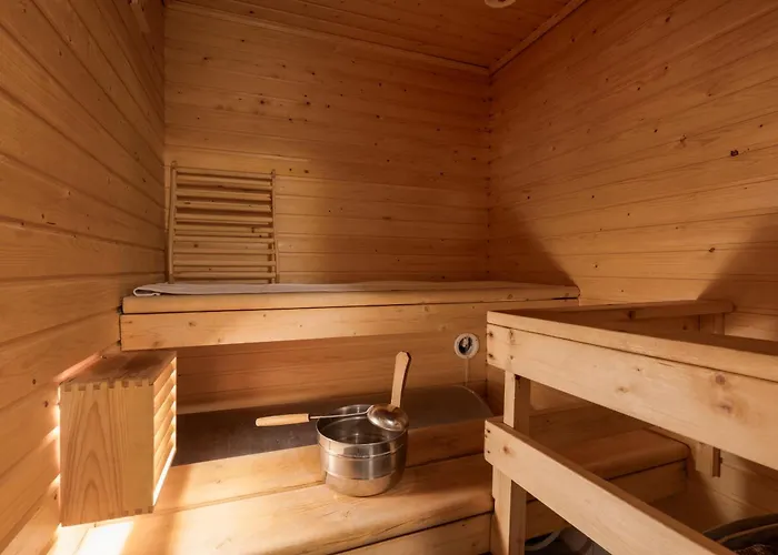 Polar Hideaway By Aavalevi Levi